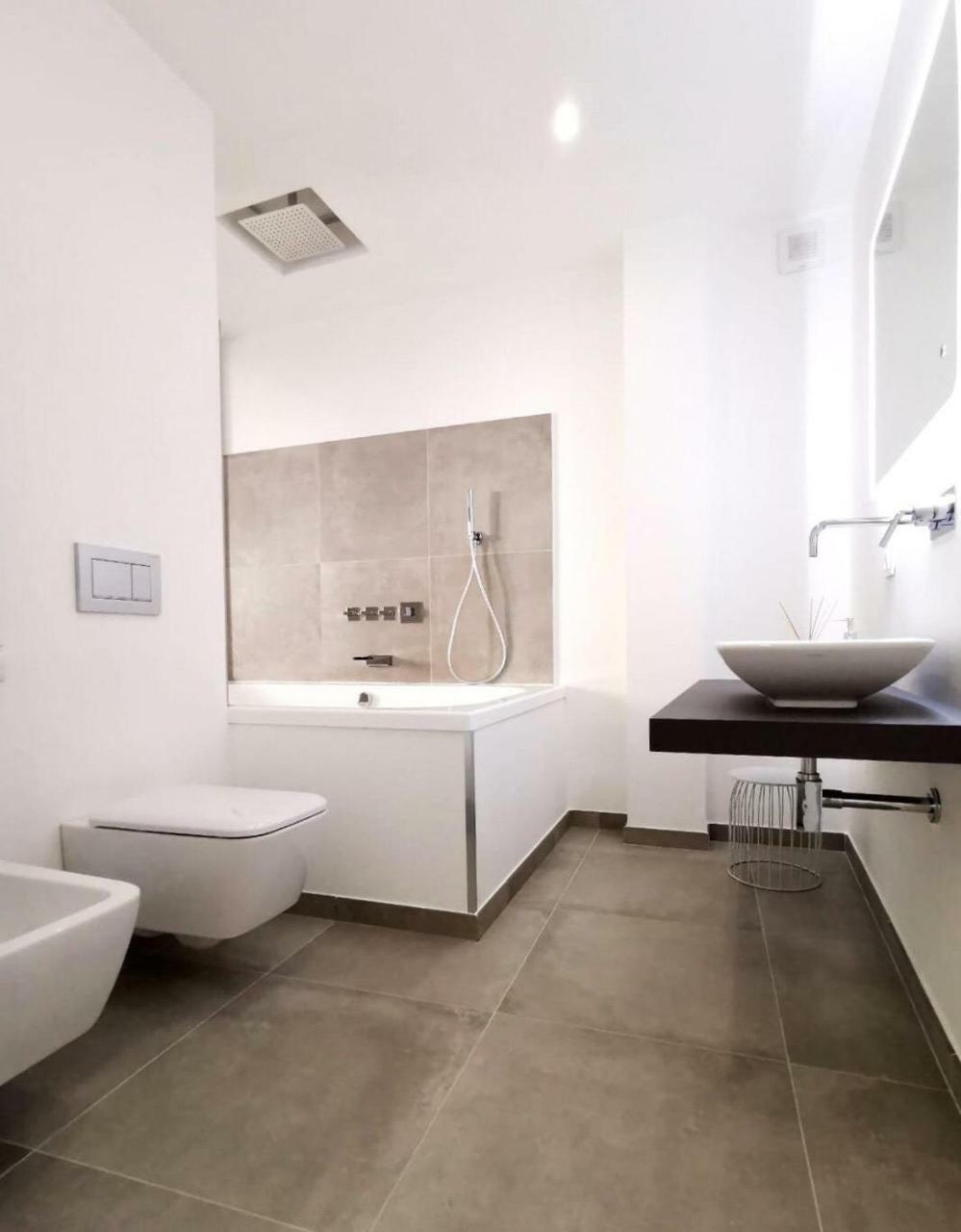 Suitesgaribaldi Cagliari Extérieur photo