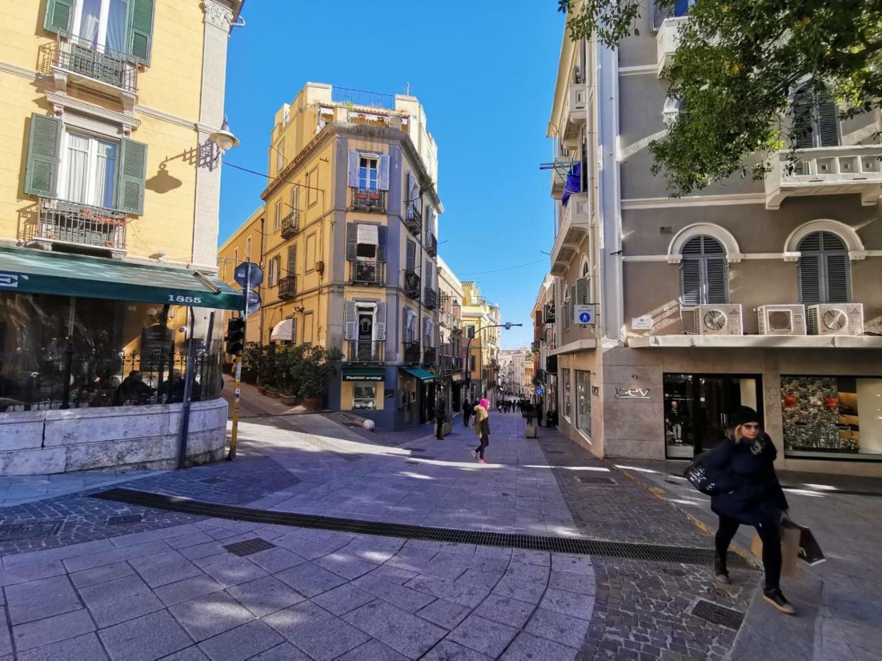 Suitesgaribaldi Cagliari Extérieur photo