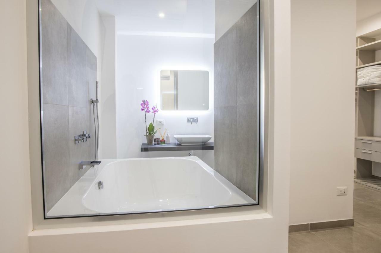Suitesgaribaldi Cagliari Extérieur photo